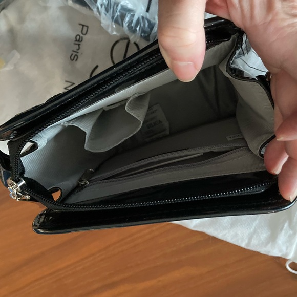 ++++FREE w $125 purchase++++
NWT Beijo shoulder bag, plaid, crossbody - Picture 9 of 17